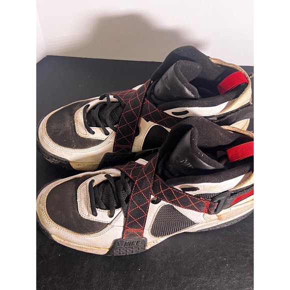 Size 9.5- Nike Air Raid Black/University‎ Red/White DD8559-100 main image 7